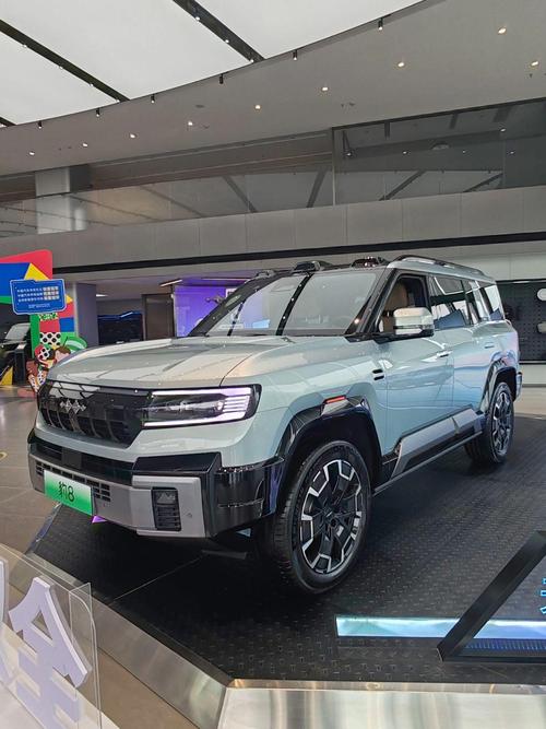 东莞52比亚迪方程豹硬派越野的爆款，英菲尼迪35周年与你共成长